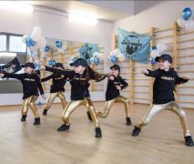 Школа танцев World Dance School