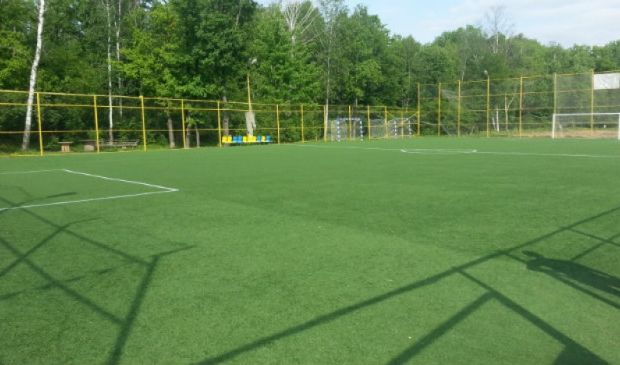 Фотография Футбольное поле в Ромашково