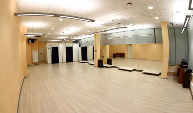 Фотография Mamboclub Танцевальный зал №2 на Краснопресненской (100 кв.м.)