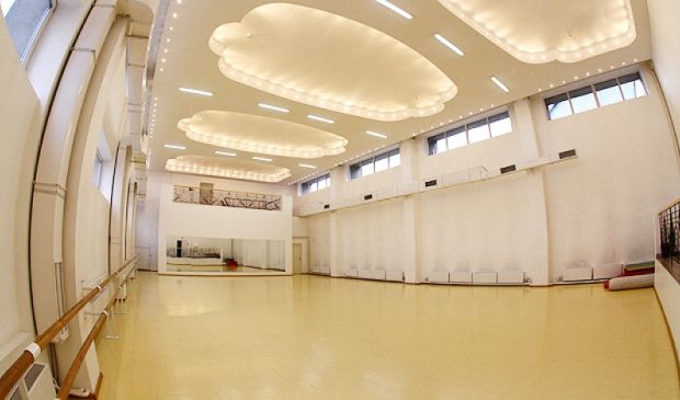 Фотография Хореографический зал ледового дворца «Локомотив» (254 кв.м.)