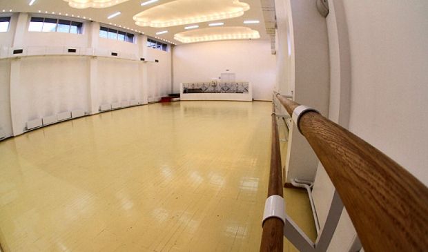 Фотография Хореографический зал ледового дворца «Локомотив» (254 кв.м.)