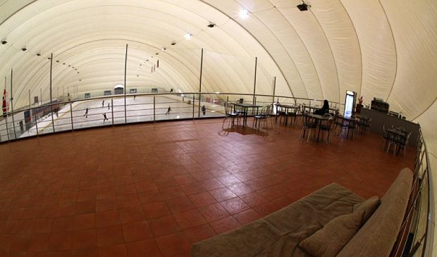 Фотография Ледовая арена 