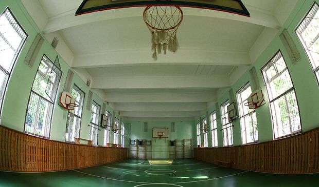 Фотография Волейбольно-баскетбольный зал на ул. Поклонная 