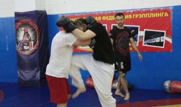 Фотография MMA в клубе боевого самбо и смешанных единоборств 