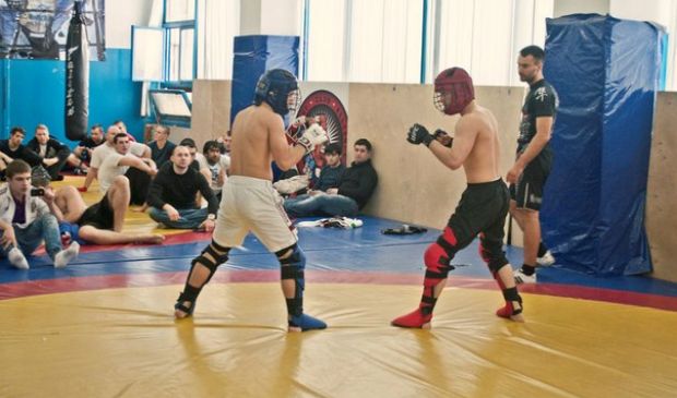 Фотография MMA в клубе боевого самбо и смешанных единоборств 