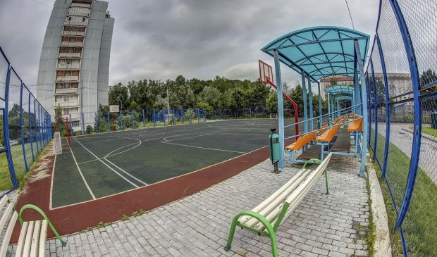 Фотография Футбольно-баскетбольная площадка на Чечулина