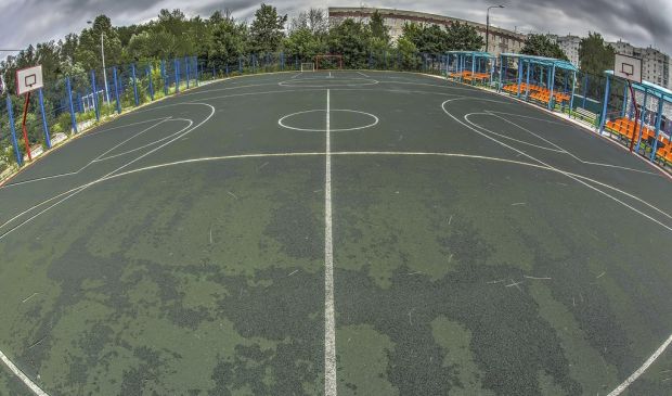 Фотография Футбольно-баскетбольная площадка на Чечулина