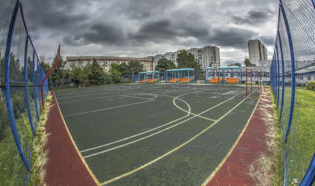 Фотография Футбольно-баскетбольная площадка на Чечулина