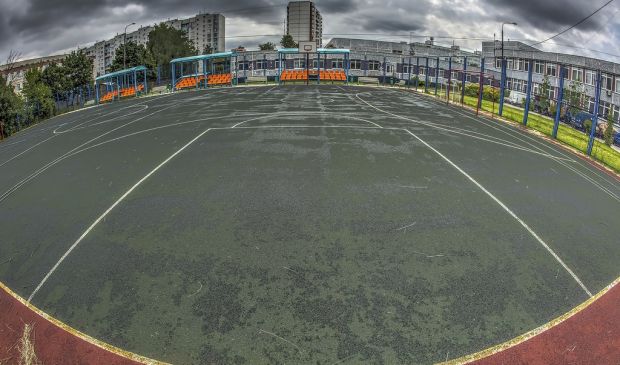 Фотография Футбольно-баскетбольная площадка на Чечулина