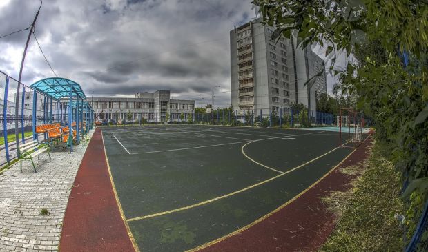 Фотография Футбольно-баскетбольная площадка на Чечулина