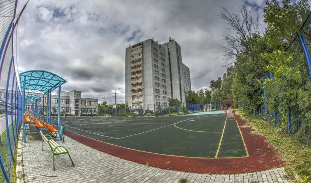 Фотография Футбольно-баскетбольная площадка на Чечулина