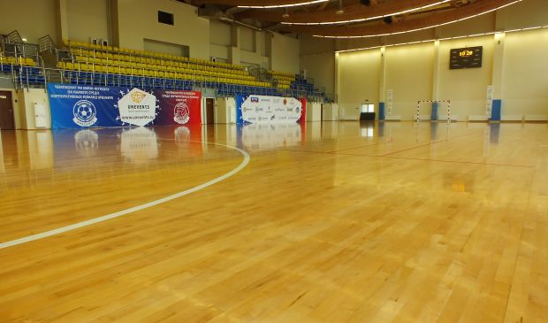 Фотография Универсальный спортивный зал в спортивном комплексе Янтарь 42 X 24 м.
