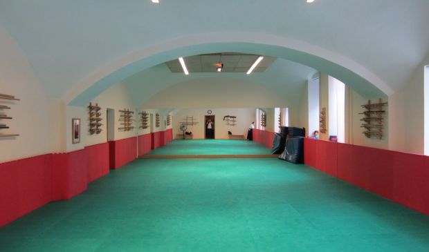 Фотография Зал для единоборств в клубе айкидо 