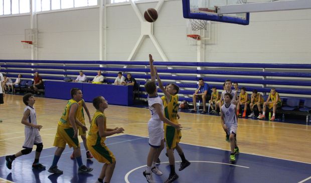 Фотография Баскетбольный спортивный зал 36 х 18 х 8 м.