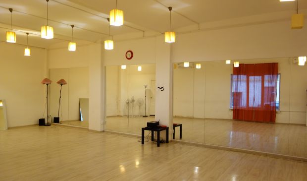 Фотография Зал для танцев BoomBox (большой) (64 кв.м)