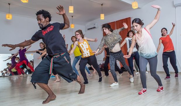 Фотография Зал для танцев BoomBox (большой) (64 кв.м)