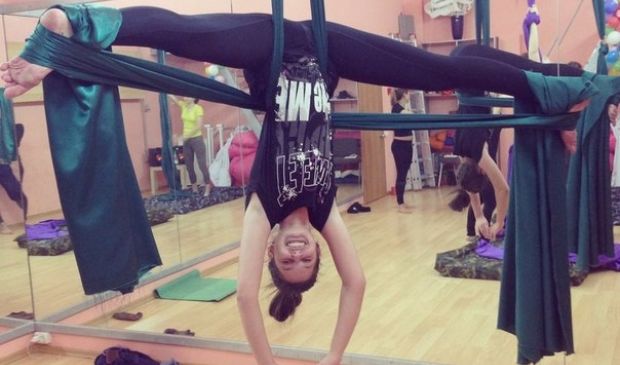 Фотография Воздушные полотна в студии воздушной гимнастики 