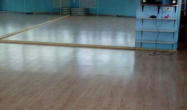 Фотография Танцевальный зал в клубе 