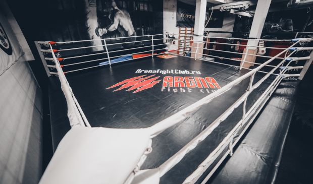 Фотография Зал для единоборств(профессиональный боксёрский ринг) в Клубе Единоборств 