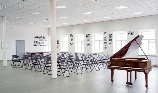 Фотография Танцевальный зал Studio 200 в LOFT ФАРФОР