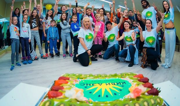 Фотография Киви Дэнс