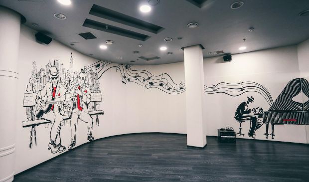 Фотография Зал для танцев 60 кв.м.