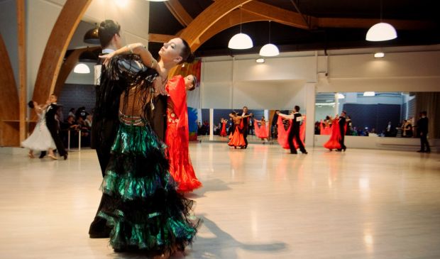 Фотография Спортивные бальные танцы