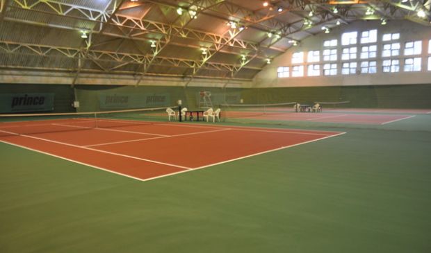 Фотография Теннисные корты