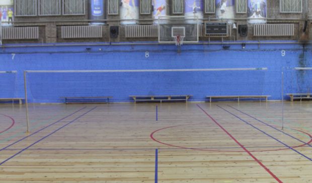 Фотография Площадка для бадминтона на деревянном паркете №8 в клубе Мастер+