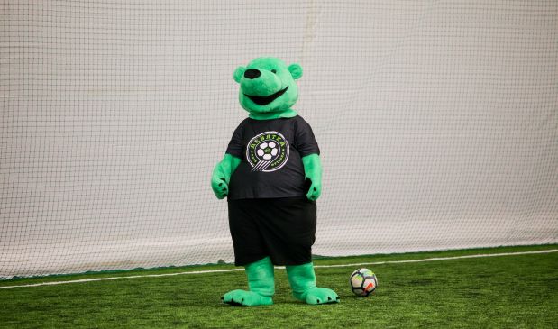 Фотография Крытый футбольный манеж WEGYM