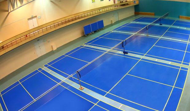 Фотография Профессиональный зал для бадминтона в клубе SmashClub