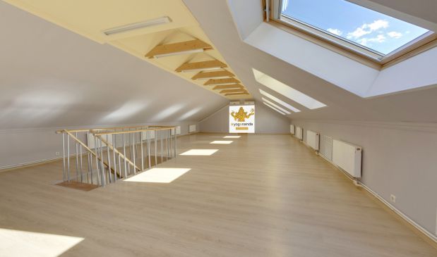 Фотография Зал для йоги 100 кв.м. в ANANDA YOGA MOSCOW