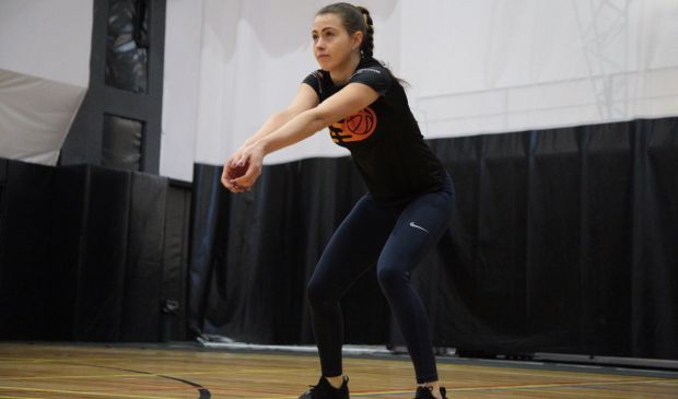 Фотография Групповые тренировки по волейболу