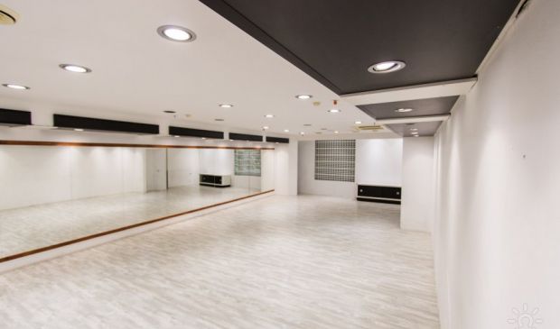 Фотография Зал 61 кв.м. для танцев и тренингов 