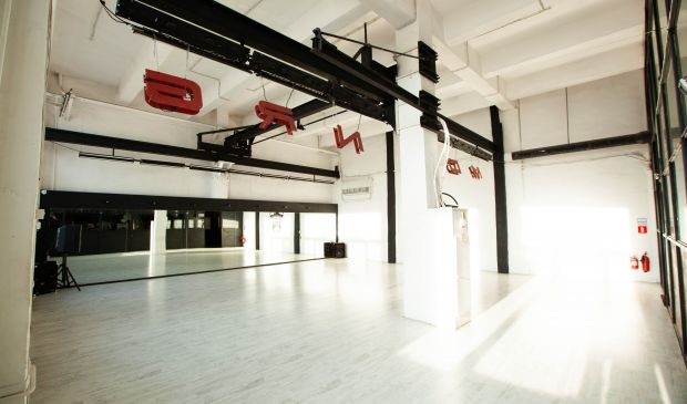 Фотография White Hall для танцев 120 кв.м. в NRG