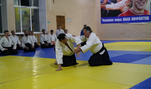 Фотография Традиционное айкидо в центре 