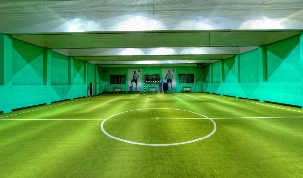 Фотография Футбольный манеж 30х15 кв.м. в клубе ORANGE Fitness