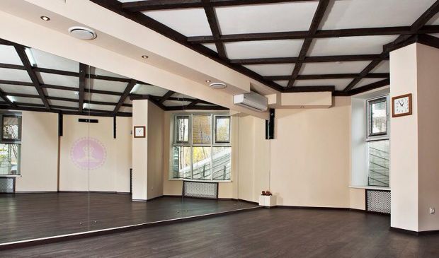 Фотография Зал для индивидуальных и групповых занятий 65 кв.м. в студии ЙОГА INN