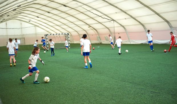 Фотография СпортВсегда МАЯК: крытое мини-футбольное поле с искусственной травой 