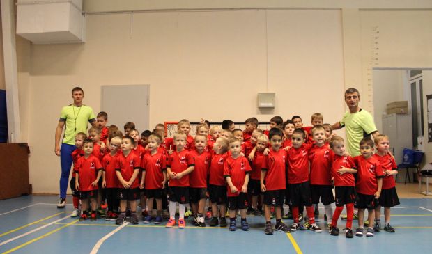 Фотография Детский футбольный клуб Рост