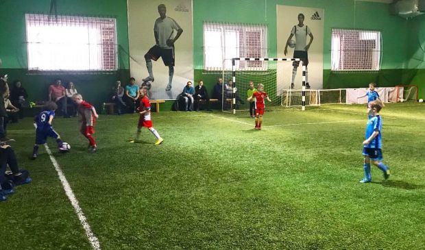 Фотография Футбольный манеж 30х17 м в клубе ORANGE Fitness 