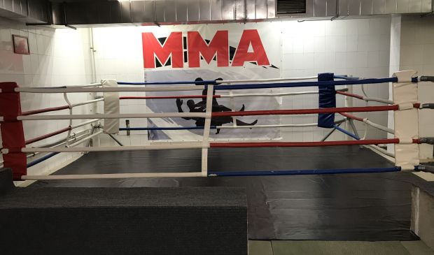 Фотография Зал единоборств с татами и мешками 80м2