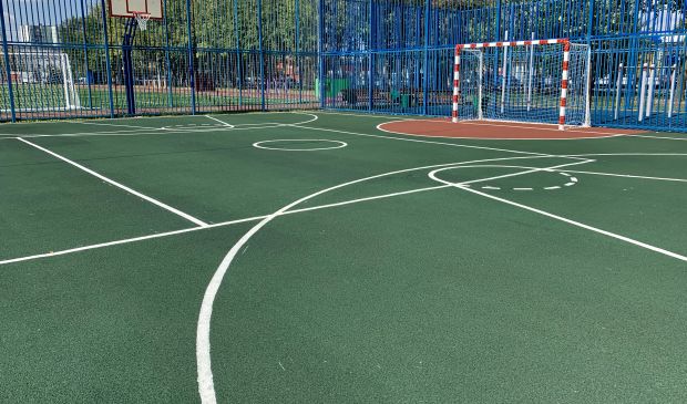 Фотография Футбольно-баскетбольная площадка на Варшавском шоссе