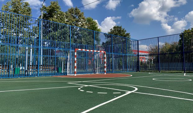 Фотография Футбольно-баскетбольная площадка на Варшавском шоссе