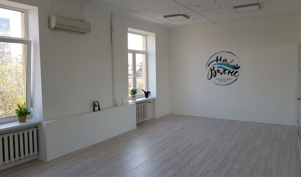 Фотография Большой зал 8,74х4,50 м (39 кв.м) в студии 