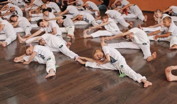 Фотография Капоэйра для детей с тренером из Бразилии в Школе капоэйры FGR