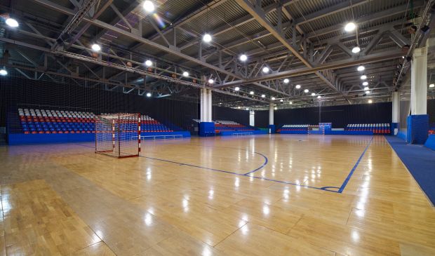 Фотография Зал для мини-футбола 42х22 PlayBall 