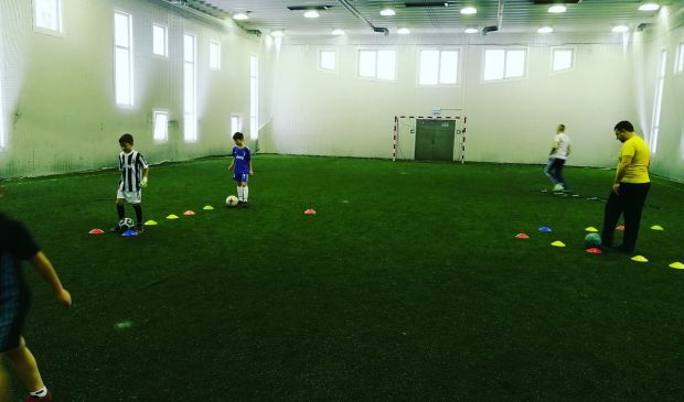 Фотография Групповые тренировки по футболу от 3 лет в клубе Young