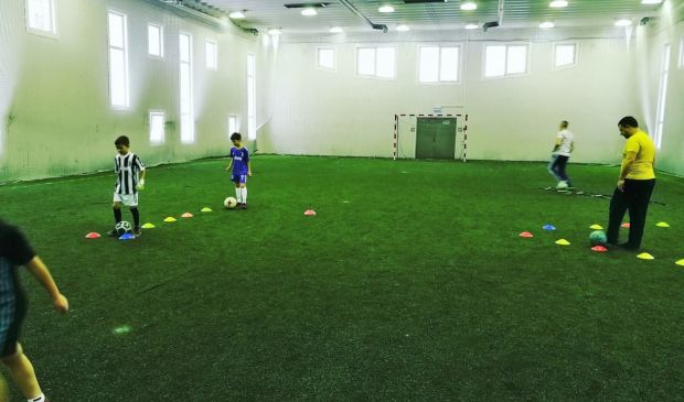 Фотография Групповые тренировки по футболу от 3 лет в клубе Young