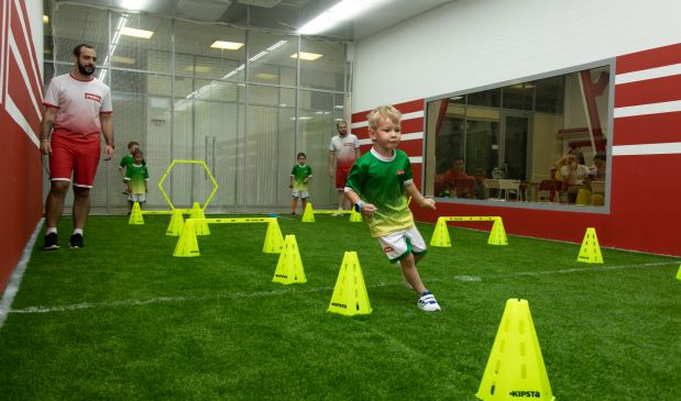 Фотография Манеж в детском Футбольном клубе PROFI